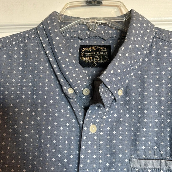 United By Blue men’s blue short sleeve button down shirt size large - Picture 2 of 9